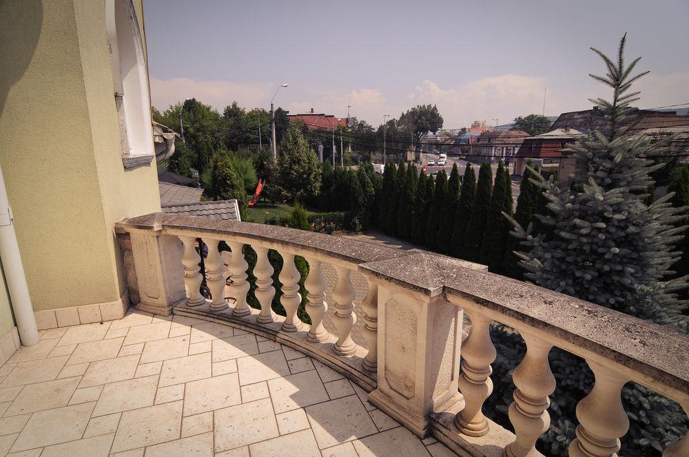 Pension La Cupola Târgu-Mureş Exterior foto