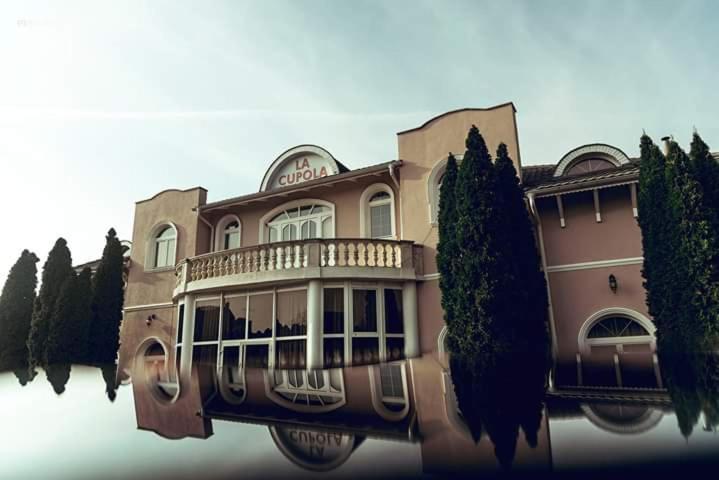 Pension La Cupola Târgu-Mureş Exterior foto